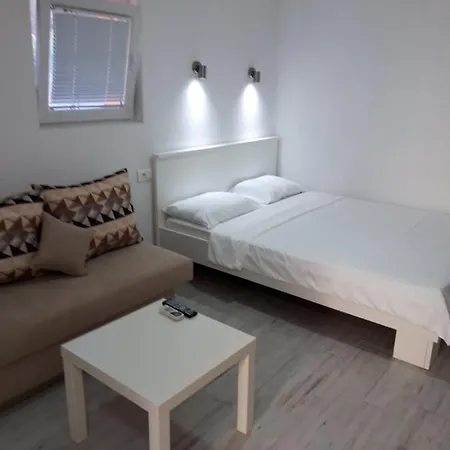 Vila Silia Апартаменты Скопье